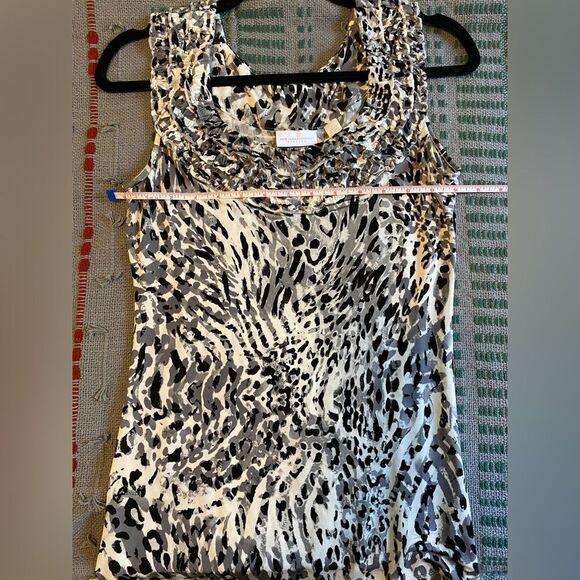 Black, Gray & White Cheetah Print Sleeveless Blouse, Size S - Picture 5 of 6
